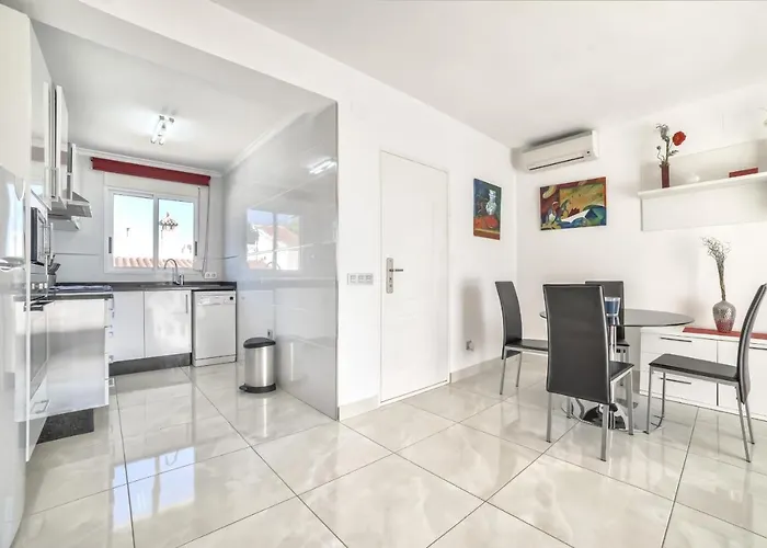 Benicuco 4 - Plusholidays Вілла